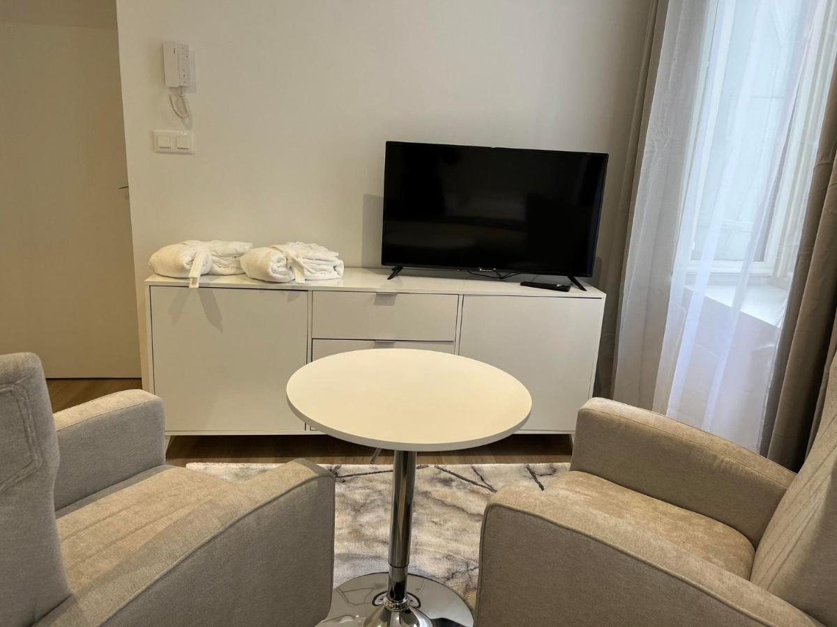 Appartement Privee Riquet - Balneo - Romantique *